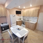 Дава се под наем Двустаен апартамент в Русе, Здравец - 64 кв.м за 408 € - Снимка #1