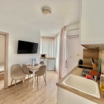 Дава се под наем Двустаен апартамент в к.к. Слънчев бряг - 60 кв.м за 300 € - Снимка #1