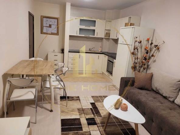 Дава се под наем Тристаен апартамент в Варна, Левски - 82 кв.м за 750 € - Снимка #1