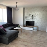 Дава се под наем Тристаен апартамент в Стара Загора, Казански - 115 кв.м за 511 € - Снимка #1