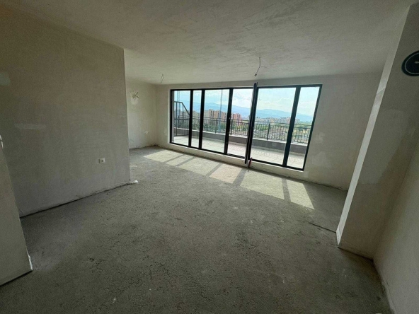 Тристаен апартамент в Пловдив, Тракия - 146 кв.м за 1199 €/кв.м - Снимка #1