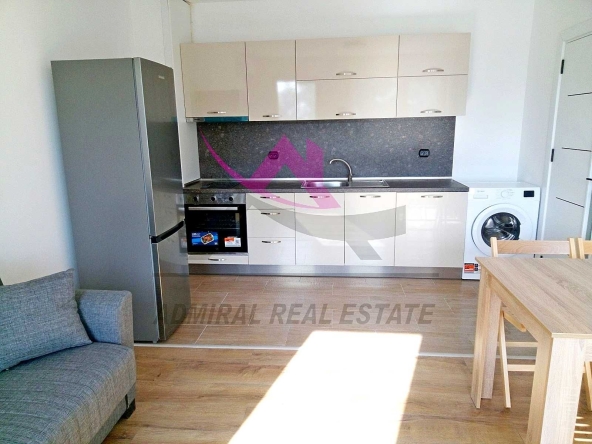 Дава се под наем Двустаен апартамент в Варна, Възраждане 3 - 55 кв.м за 500 € - Снимка #1