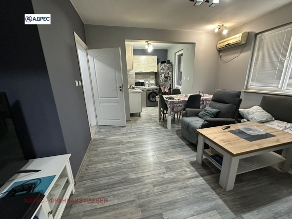 Едностаен апартамент в Плевен, Широк център - 50 кв.м за 2200 €/кв.м - Снимка #1