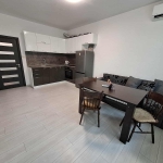 Дава се под наем Тристаен апартамент в Варна, Колхозен пазар - 90 кв.м за 511 € - Снимка #1