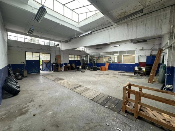 Дава се под наем Склад в Пловдив, Индустриална зона - Север - 400 кв.м за 1530 € - Снимка #1