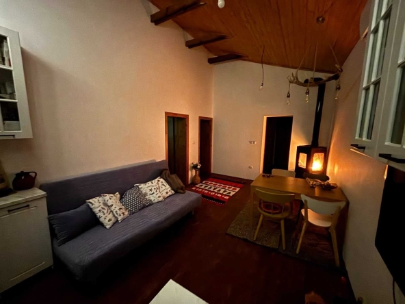 Къща в с. Горни Окол, Област София-област - 207 кв.м за 967 €/кв.м - Снимка #1