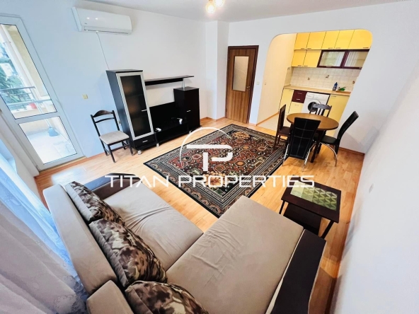 Дава се под наем Двустаен апартамент в Бургас, Славейков - 62 кв.м за 382.5 € - Снимка #1