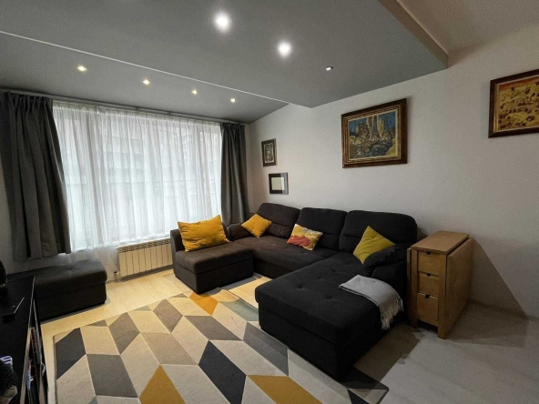 Двустаен апартамент в София, Младост 3 - 80 кв.м за 1944 €/кв.м - Снимка #1