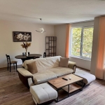 Дава се под наем Тристаен апартамент в Пловдив, Гагарин - 97 кв.м за 663 € - Снимка #1