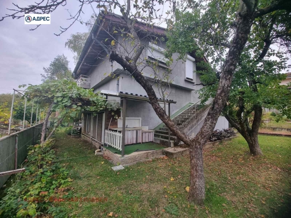 Къща в с. Тученица, Област Плевен - 70 кв.м за 1700 €/кв.м - Снимка #1