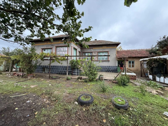 Къща в с. Спасово, Област Добрич - 124 кв.м за 186 €/кв.м - Снимка #1