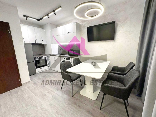 Дава се под наем Едностаен апартамент в Варна, Левски - 34 кв.м за 434 € - Снимка #1