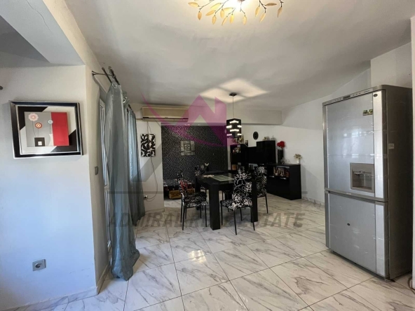 Тристаен апартамент в Варна, Лятно кино Тракия - 116 кв.м за 1555 €/кв.м - Снимка #1