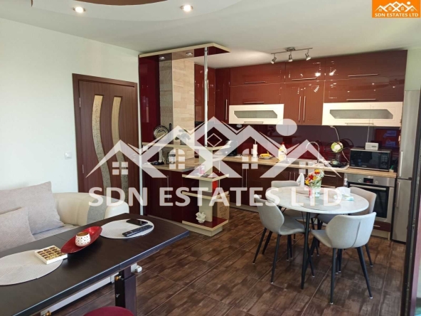 Двустаен апартамент в Казанлък - 75 кв.м за 2000 €/кв.м - Снимка #1