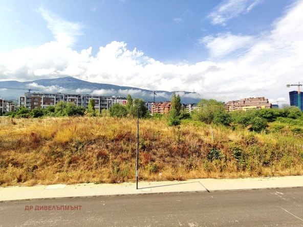 Тристаен апартамент в София, Манастирски ливади - 118 кв.м за 2534 €/кв.м - Снимка #1