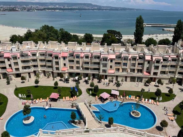 Дава се под наем Двустаен апартамент в Варна, Аспарухово - 60 кв.м за 600 € - Снимка #1