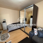 Дава се под наем Едностаен апартамент в Бургас, Меден рудник - зона В - 30 кв.м за 280.5 € - Снимка #1