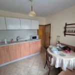 Дава се под наем Четиристаен апартамент в Варна, Цветен квартал - 80 кв.м за 160000 € - Снимка #1