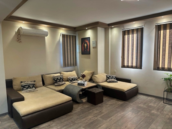 Мезонет в Плевен, 9-ти квартал - 126 кв.м за 1747 €/кв.м - Снимка #1