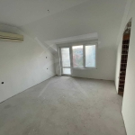 Тристаен апартамент в Айтос - 70 кв.м за 1215 €/кв.м - Снимка #1