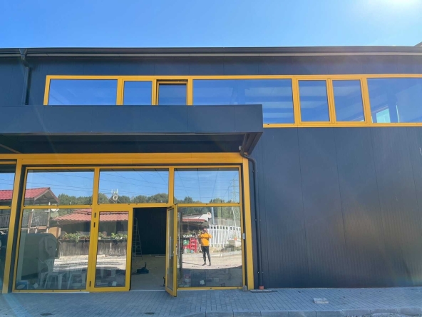 Дава се под наем Магазин в с. Герман, Област София-град - 170 кв.м за 1700 € - Снимка #1