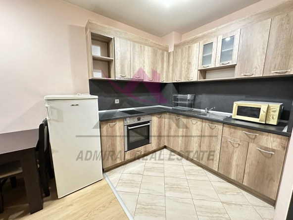 Дава се под наем Двустаен апартамент в Варна, Конфуто - 60 кв.м за 475 € - Снимка #1