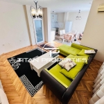 Дава се под наем Тристаен апартамент в Бургас, Славейков - 100 кв.м за 663 € - Снимка #1