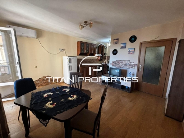 Дава се под наем Двустаен апартамент в Бургас, Зорница - 60 кв.м за 382.5 € - Снимка #1