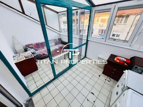 Дава се под наем Двустаен апартамент в Бургас, Възраждане - 40 кв.м за 229.5 € - Снимка #1