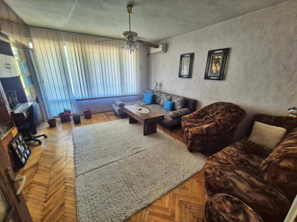 Тристаен апартамент в Левски - 76 кв.м за 790 €/кв.м - Снимка #1