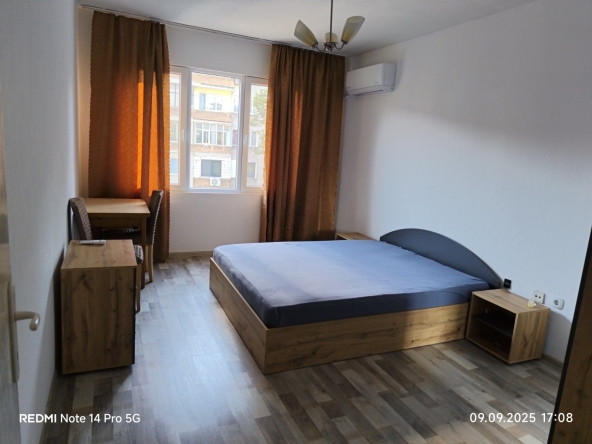 Дава се под наем Тристаен апартамент в Стара Загора, Операта - 48 кв.м за 204 € - Снимка #1