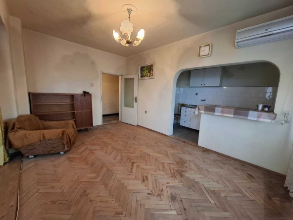 Четиристаен апартамент в Стара Загора, Аязмото - 86 кв.м за 1187 €/кв.м - Снимка #1