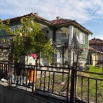 Къща в Пловдив, Тракия - 160 кв.м за 400 €/кв.м - Снимка #1