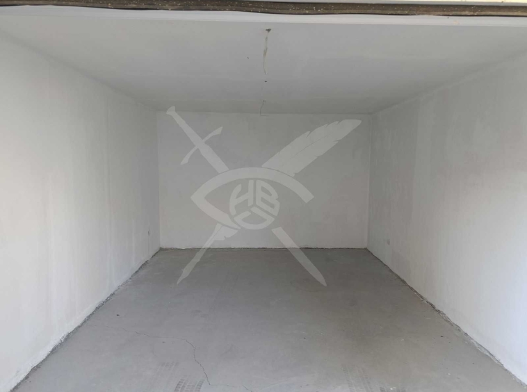 Гараж / Паркомясто в Пловдив, Христо Смирненски - 22 кв.м за 6 €/кв.м - Снимка #1