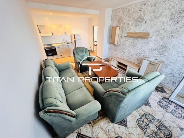 Дава се под наем Тристаен апартамент в Бургас, Победа - 65 кв.м за 280.5 € - Снимка #1
