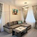 Дава се под наем Двустаен апартамент в София, Малинова долина - 80 кв.м за 663 € - Снимка #1