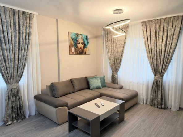 Дава се под наем Двустаен апартамент в София, Малинова долина - 80 кв.м за 663 € - Снимка #1