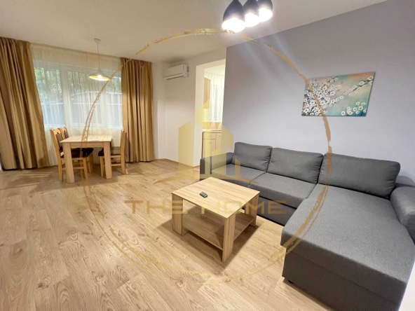 Дава се под наем Двустаен апартамент в Варна, Цветен квартал - 72 кв.м за 425 € - Снимка #1