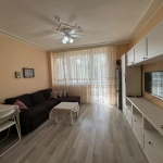 Дава се под наем Тристаен апартамент в Варна, Център - 62 кв.м за 562 € - Снимка #1