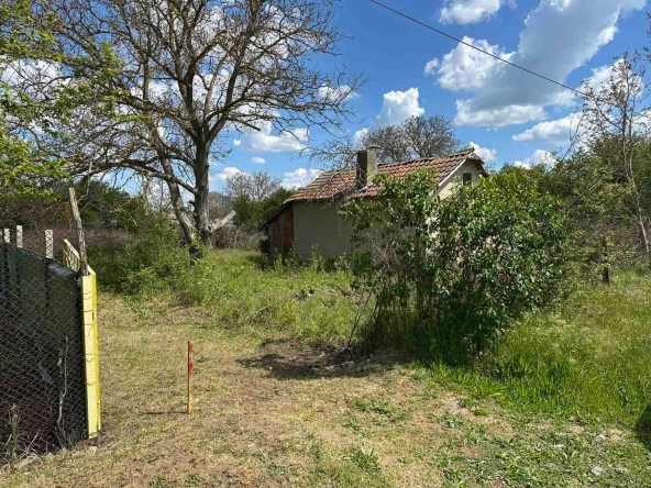 Къща в с. Дъбрава, Област Добрич - 29 кв.м за 480 €/кв.м - Снимка #1