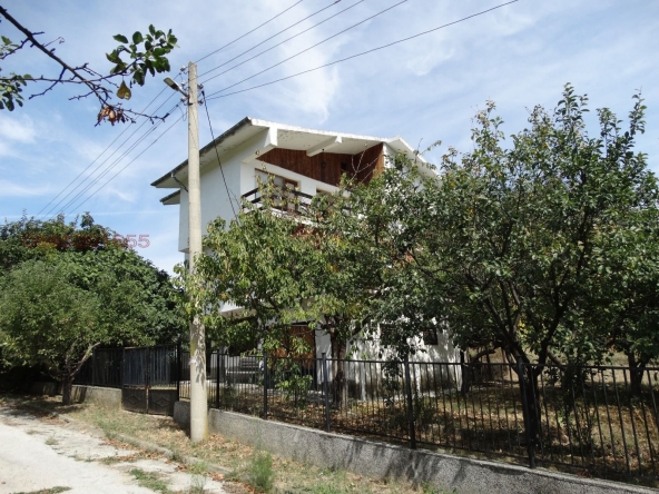 Къща в с. Мухово, Област София-област - 180 кв.м за 945 €/кв.м - Снимка #1