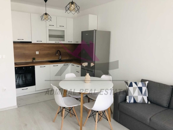 Дава се под наем Двустаен апартамент в Варна, Възраждане 1 - 55 кв.м за 511 € - Снимка #1