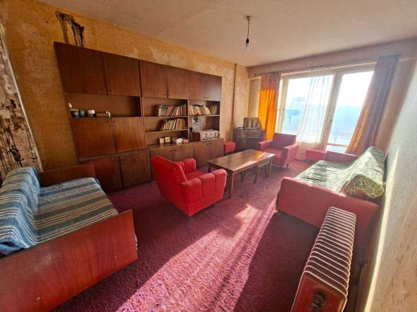 Двустаен апартамент в Търговище, Център - 58 кв.м за 1011 €/кв.м - Снимка #1