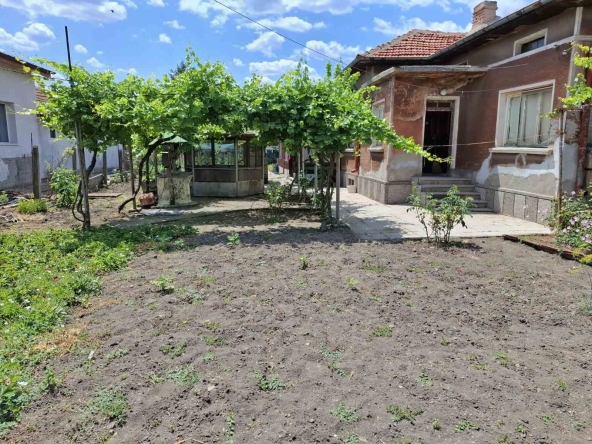 Къща в Раднево - 120 кв.м за 267 €/кв.м - Снимка #1