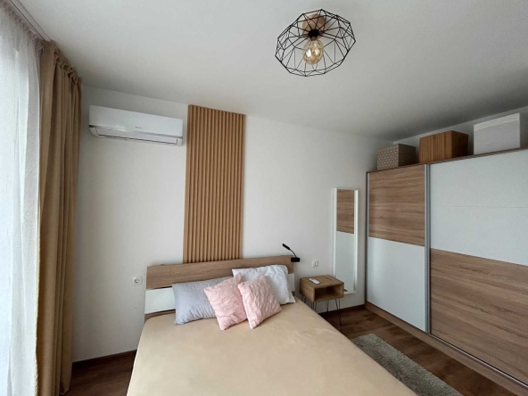 Дава се под наем Двустаен апартамент в София, Студентски град - 62 кв.м за 484.5 € - Снимка #1