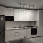 Дава се под наем Тристаен апартамент в София, Медицинска академия - 83 кв.м за 530 € - Снимка #1