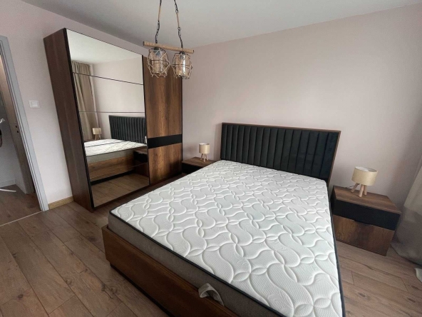 Дава се под наем Двустаен апартамент в София, Гоце Делчев - 65 кв.м за 484.5 € - Снимка #1