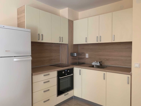 Дава се под наем Двустаен апартамент в София, Хиподрума - 60 кв.м за 459 € - Снимка #1