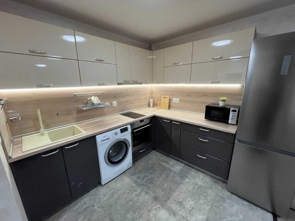 Дава се под наем Тристаен апартамент в София, Банишора - 76 кв.м за 637.5 € - Снимка #1