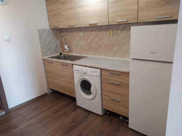 Ателие в Плевен, Дружба 3 - 25 кв.м за 1184 €/кв.м - Снимка #1